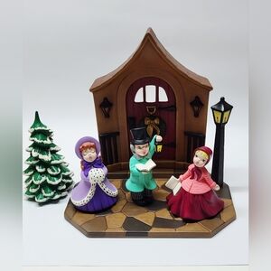 Cute Vintage Holland Mold Ceramic Christmas Tree House, Tree, 3 Carolers, Light